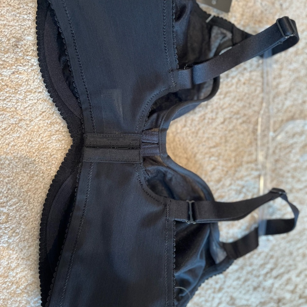 NWT Elila Embroidered Underwire Bra - Picture 10 of 11